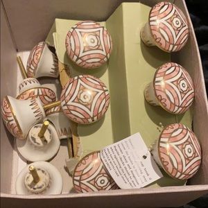 Vintage door knobs w/hardware